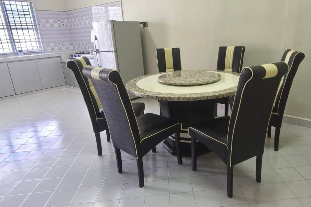 Mersing Spacious 3Bedroom With Free Parking Space 外观 照片
